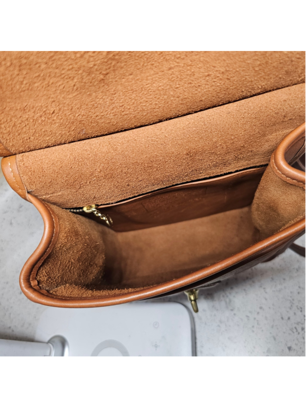 Vintage Coach British Tan Leather Dowel Crossbody Bag - Picture 9 of 13